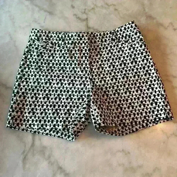 White House Black Market Pants - White House Black Market Abstract Print Shorts